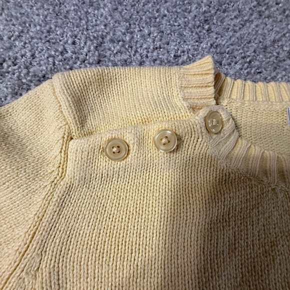 Orvis Women’s Button Shoulder Preppy Knit Sweater Butter Yellow – Size Medium - Picture 3 of 6